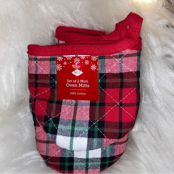 Ritz Kitchen New Ritz Set Of 2 Mini Oven Mitts 0 Cotton Poshmark